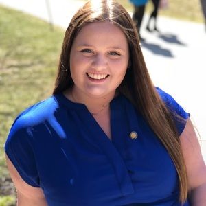 Meet your Posher, Alaina